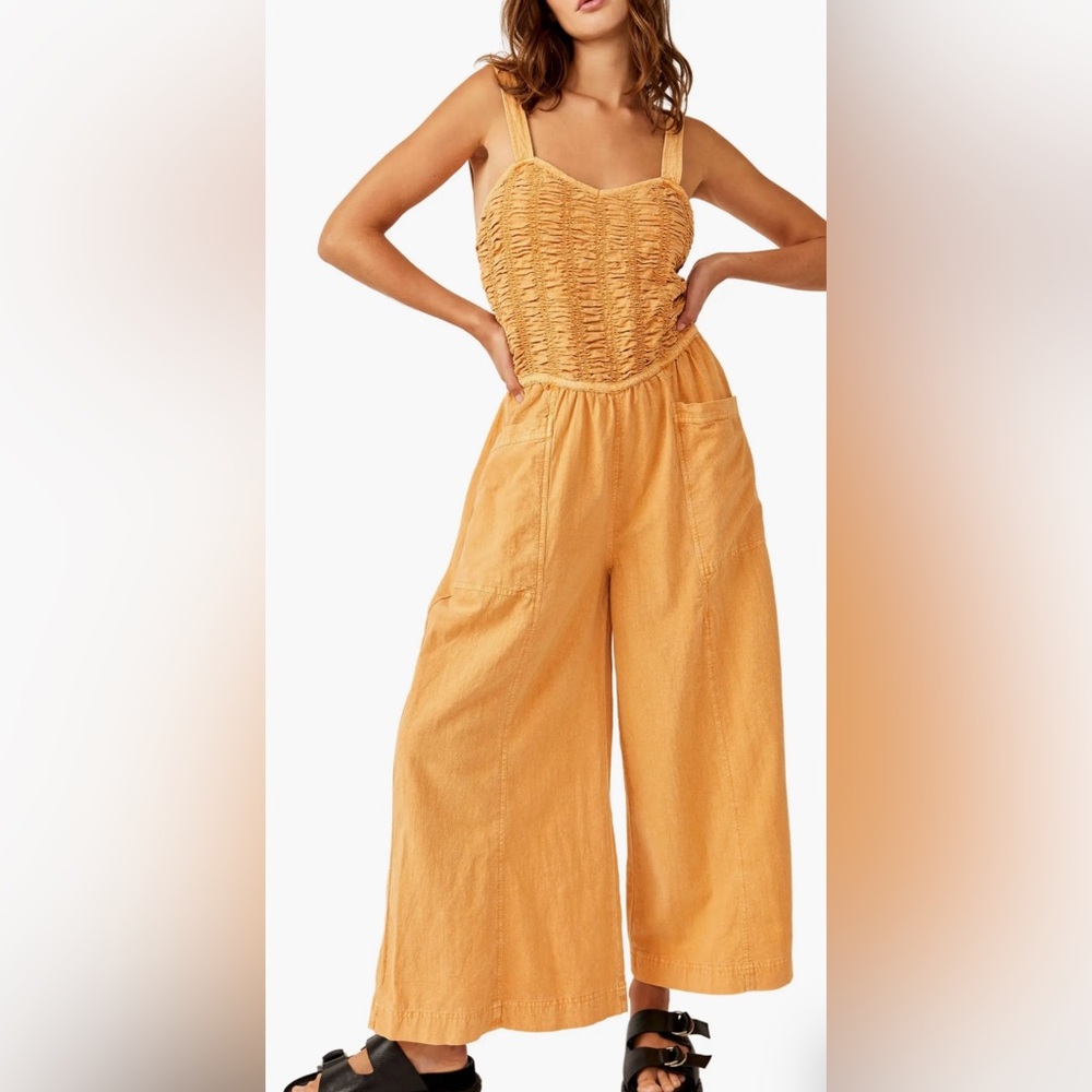 Forever Always Cotton Wide Leg
Jumpsuit free people nwt